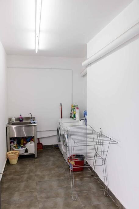 City Lux2Modern Apartment Next To Kerameikos Metro Atena Exterior foto